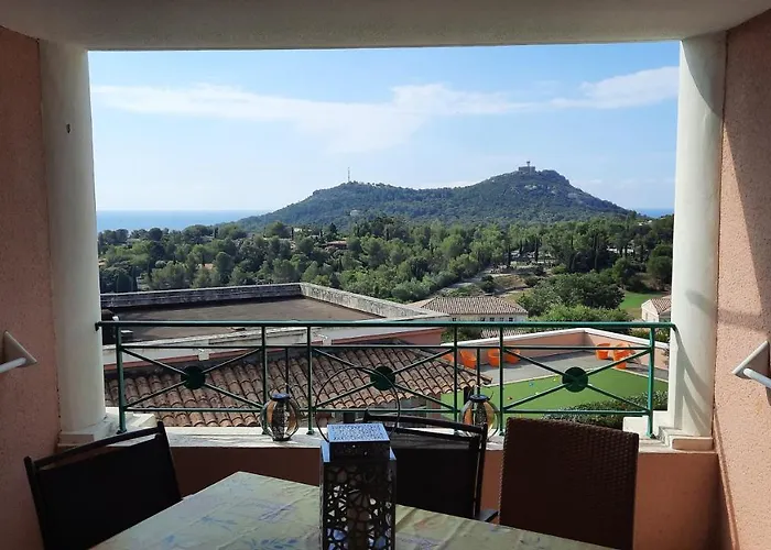 Huuummm C'est La ! Beau T2 Cap Esterel Village Avec Clim ! Apartman Saint-Raphaël