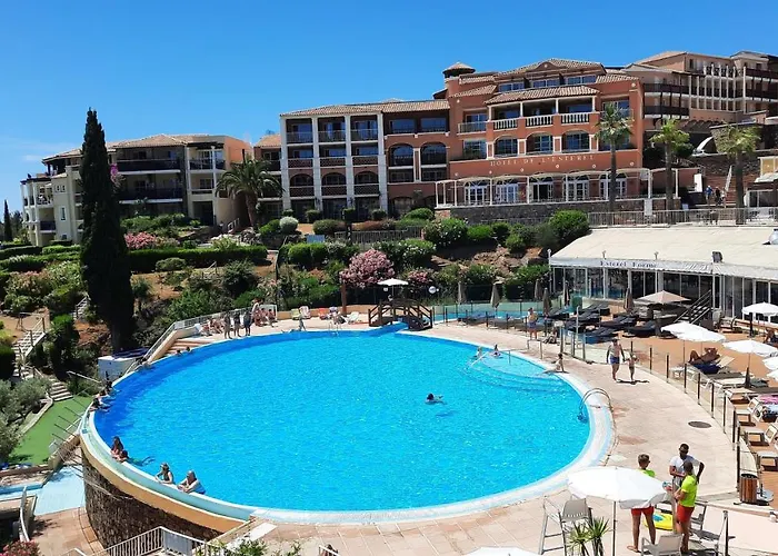 Huuummm C'est La ! Beau T2 Cap Esterel Village Avec Clim ! *