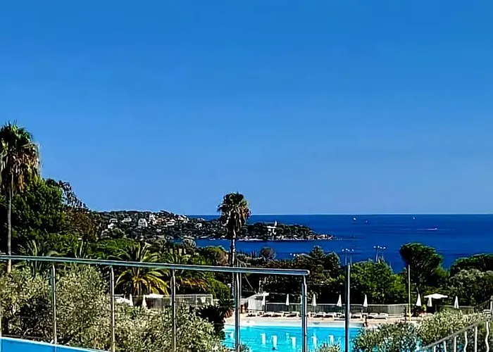 Huuummm C'est La ! Beau T2 Cap Esterel Village Avec Clim ! * Saint-Raphaël