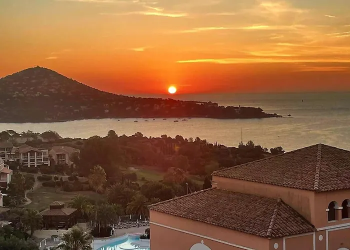 Huuummm C'est La ! Beau T2 Cap Esterel Village Avec Clim ! Apartman